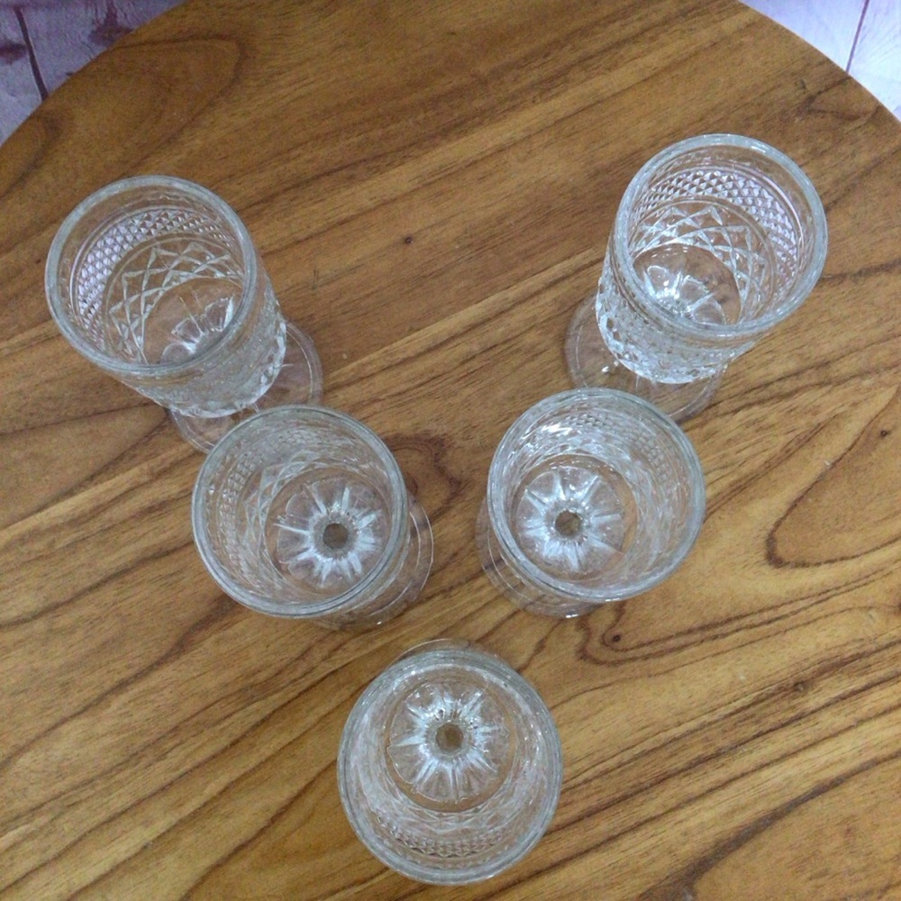 Vintage Anchor Hocking Wexford Wine Glasses - Set of 5 - Picture 5 of 7